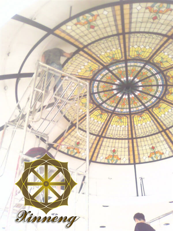彩色玻璃穹顶