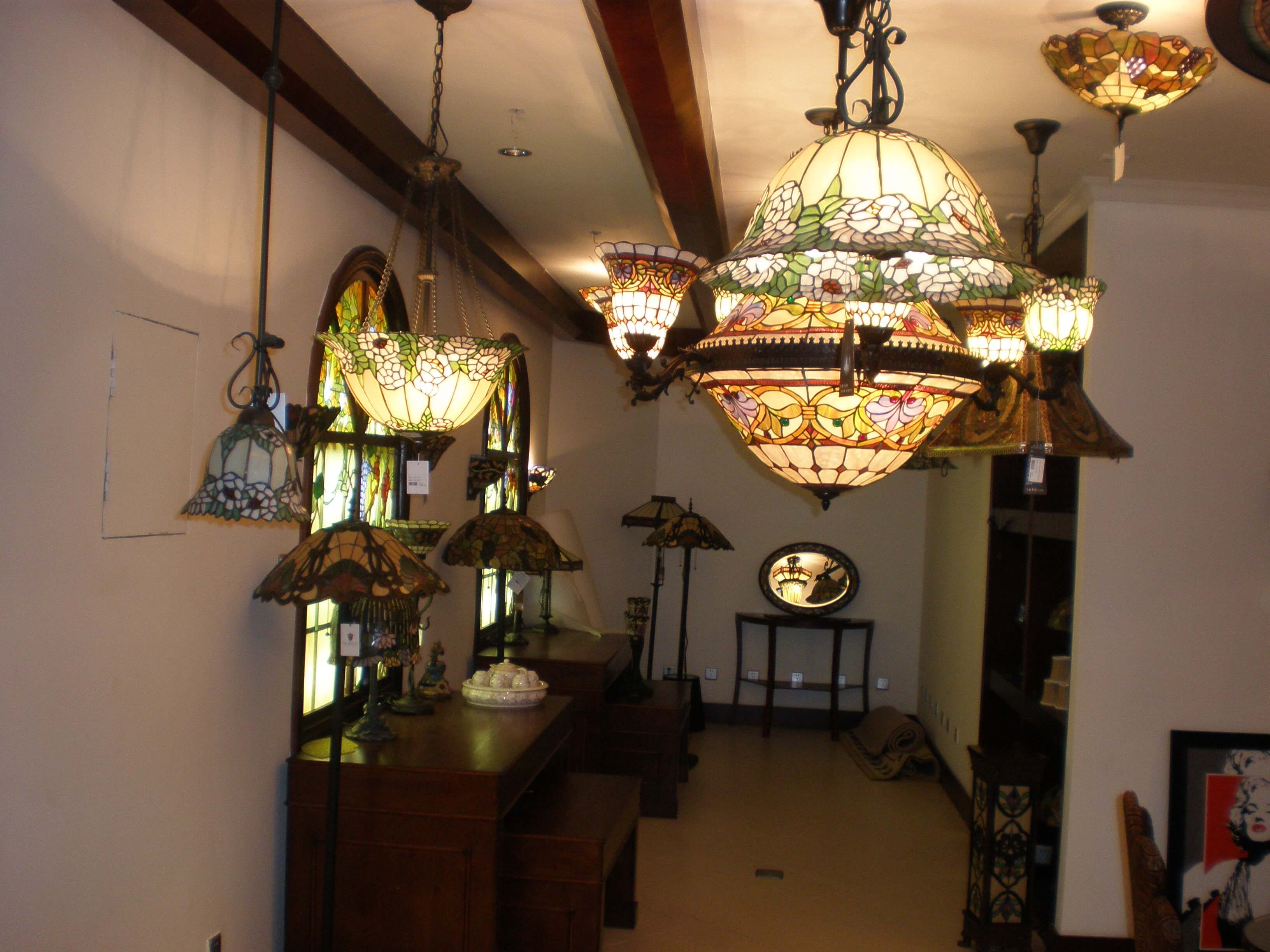 玻璃吊顶有哪三种固定方式