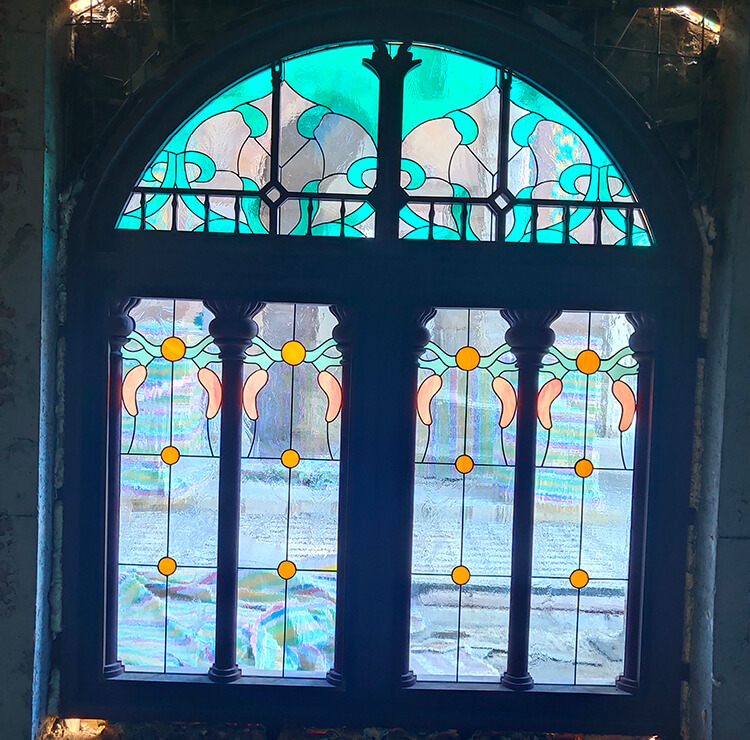 产品中心-彩色玻璃穹顶_教堂玻璃_玻璃穹顶_采光顶_西关玻璃_热弯玻璃